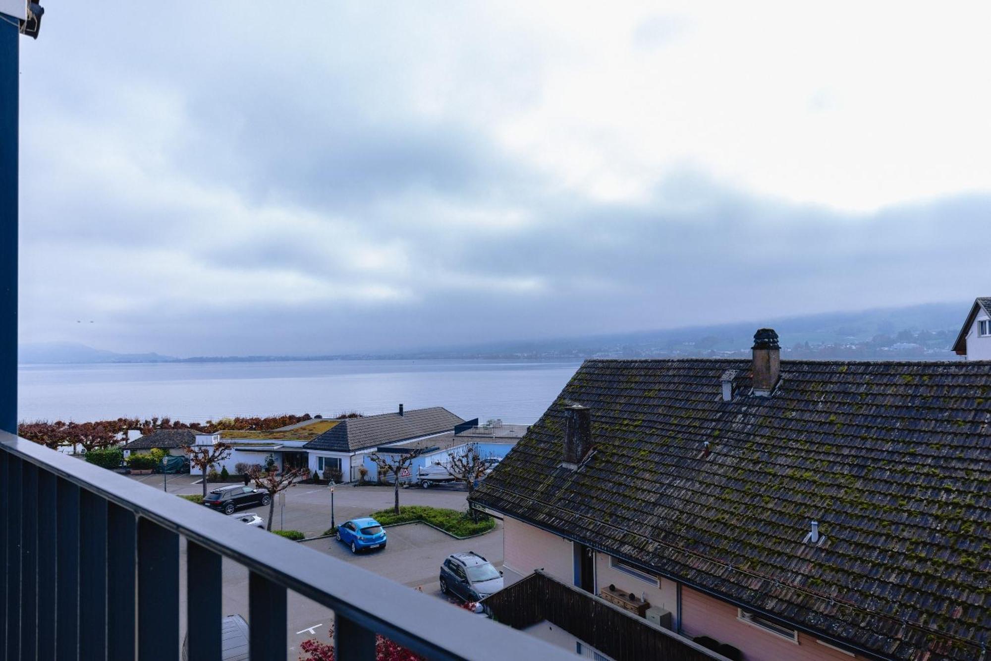 Roessli Hurden Exteriér fotografie